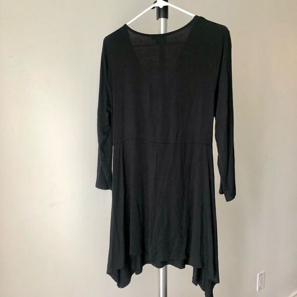 Cupio Black front-twist, comfy, lightweight long sleeved top / Sz L - Picture 3 of 5